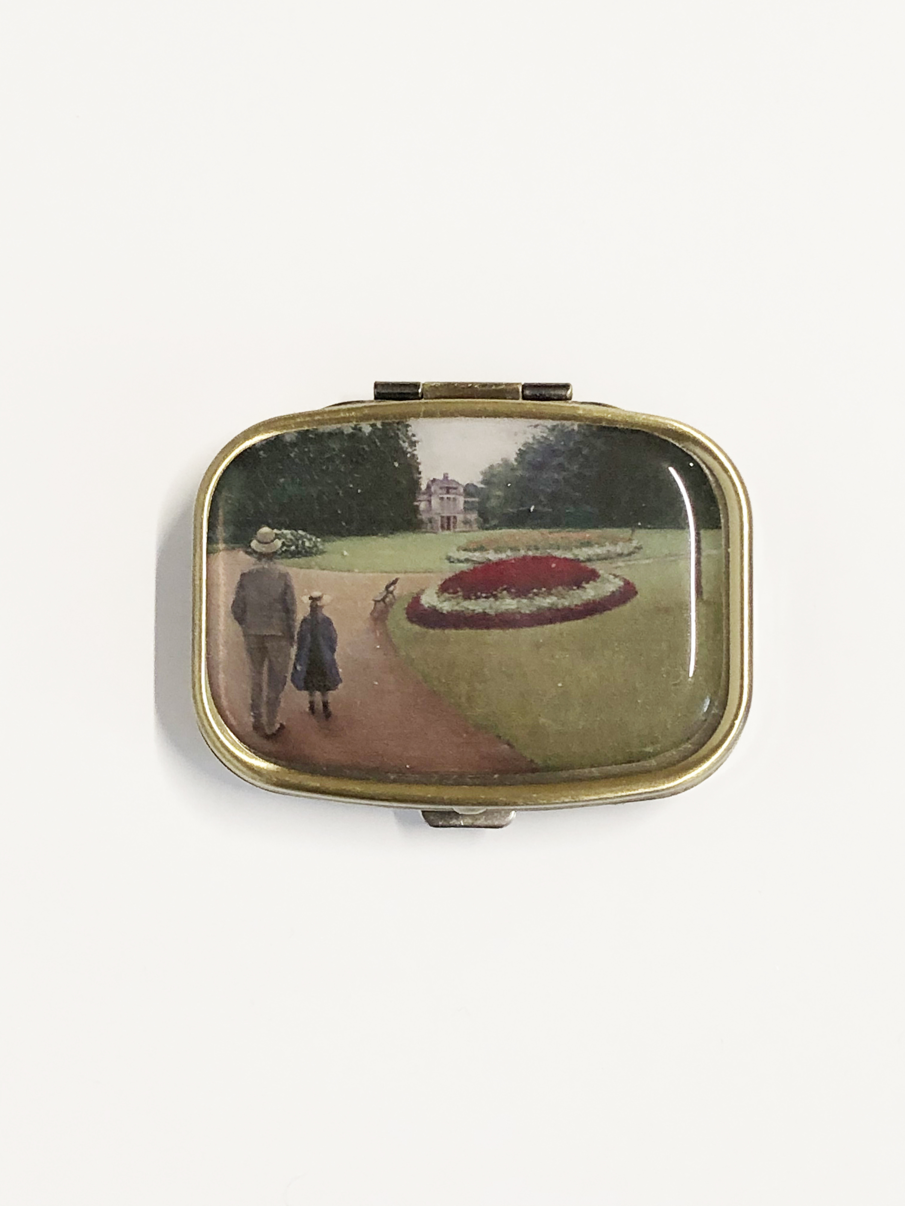 Pilulier « Le Parc de la Propriété Caillebotte à Yerres » 